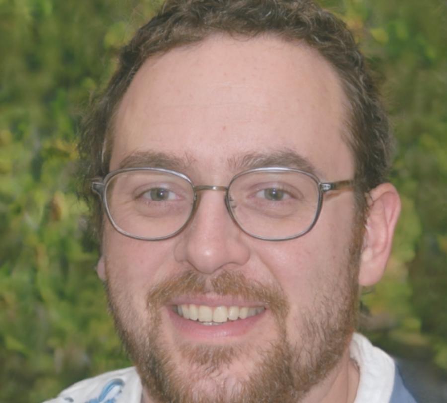 Старший наставник образовательных программ Calmnesx